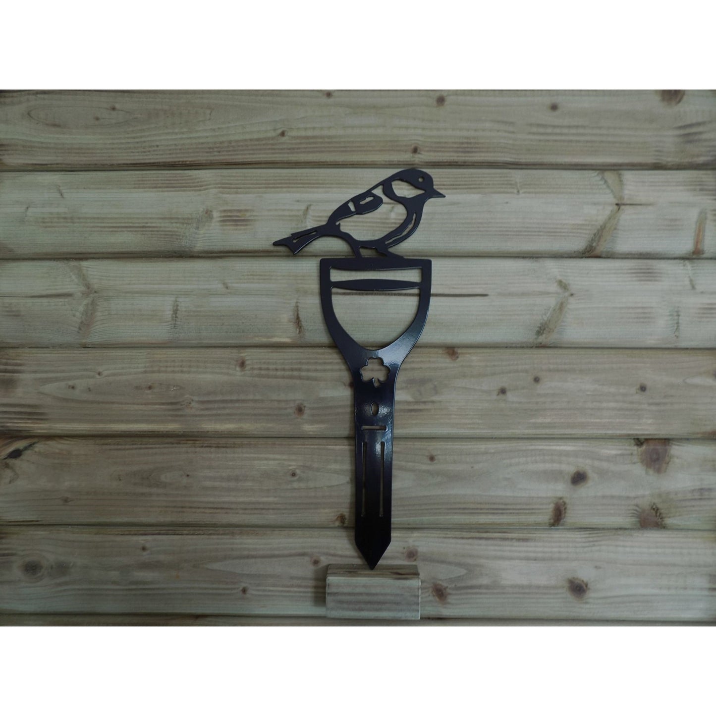 decorative metal garden stake with shamrock and bird