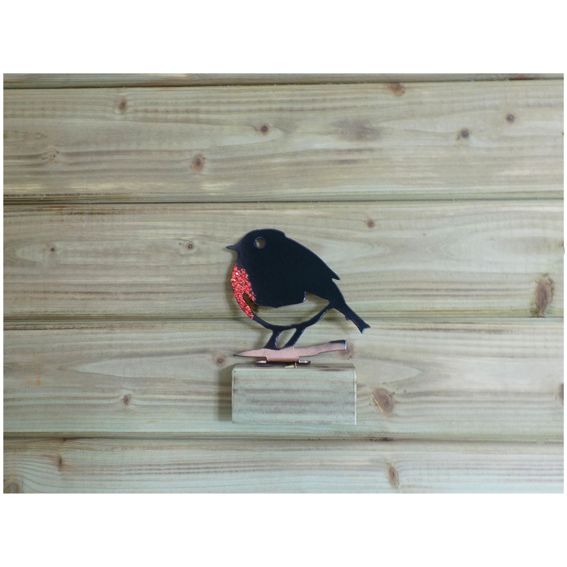 black and red robin bird garden post topper